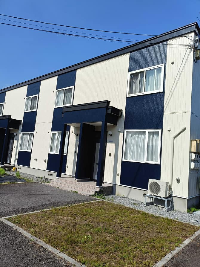函館市郊外アパート外壁塗装施工後
